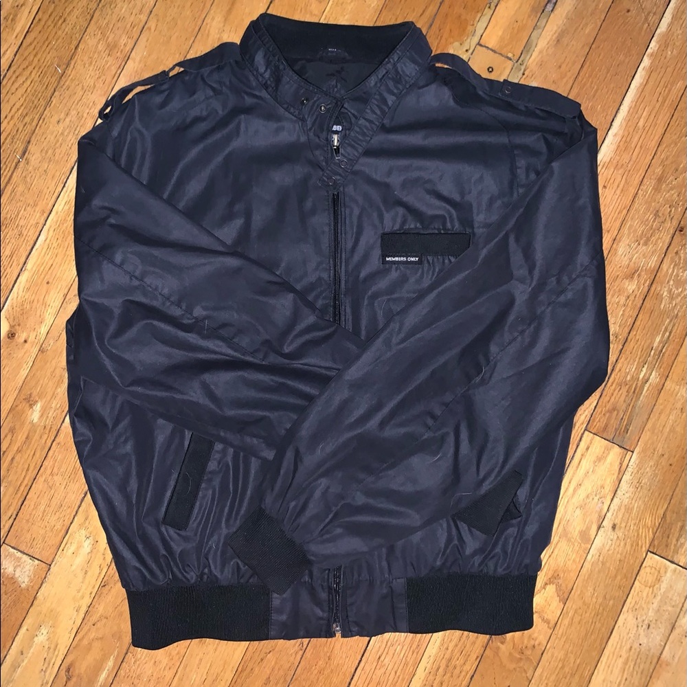 NWOT Members Only Iconic Black Racer Jacket - Picture 2 of 13
